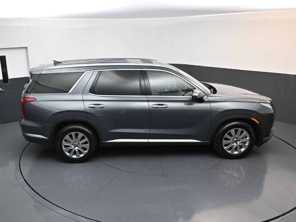 Certified 2025 Hyundai Palisade SEL FWD image 16