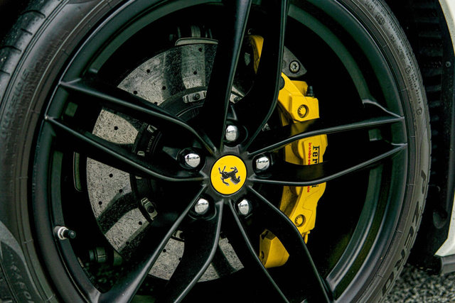 Used 2017 Ferrari 488 Spider image 62