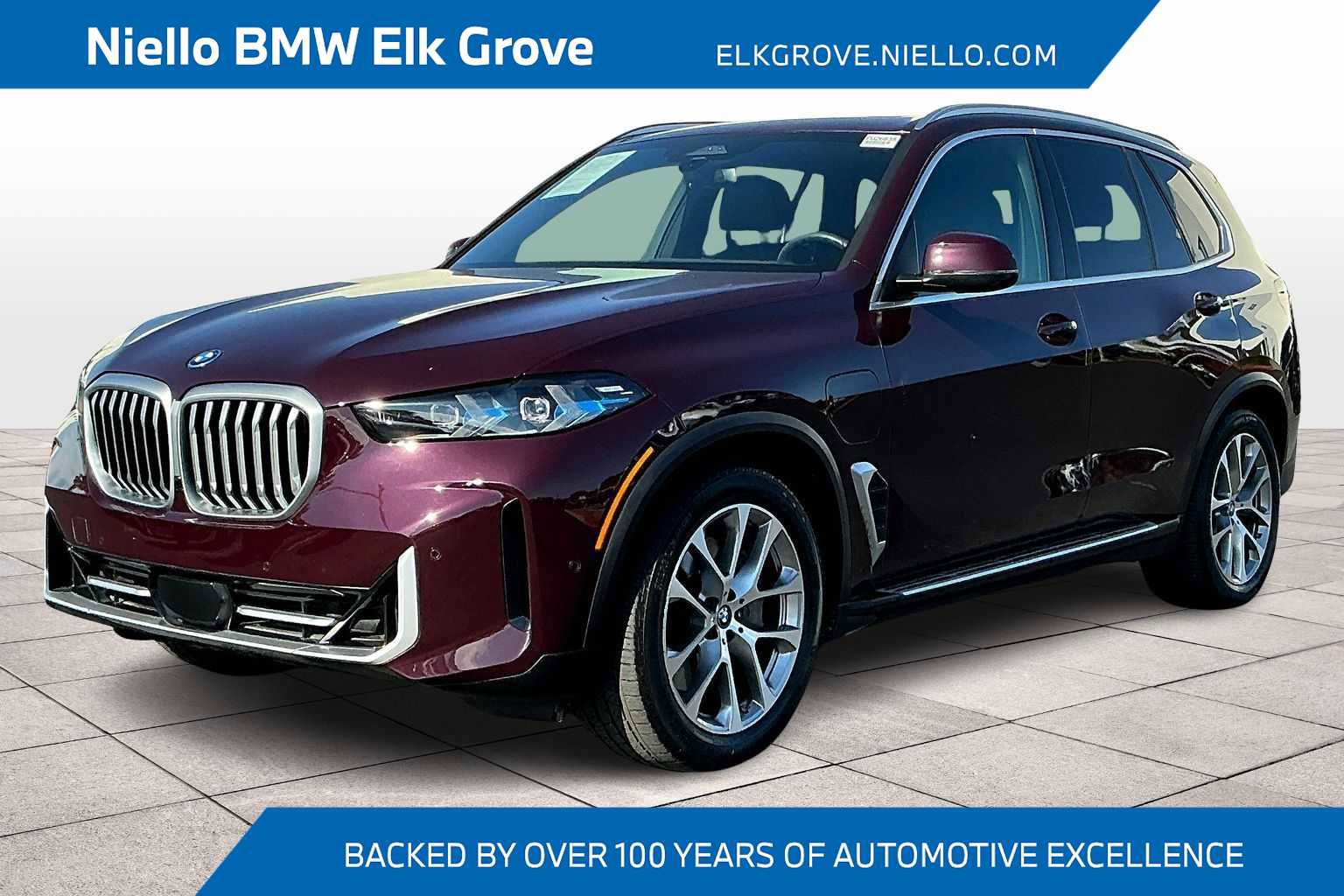 Used 2025 BMW X5 xDrive50e w/ Premium Package image 1