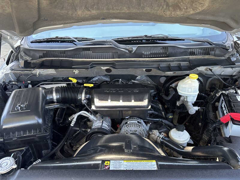 Used 2012 RAM 1500 Classic SLT RWD image 38