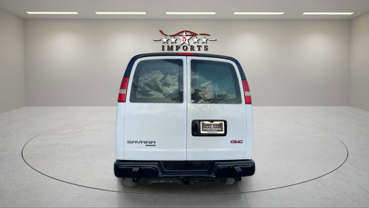 Used 2014 GMC Savana 2500 image 4