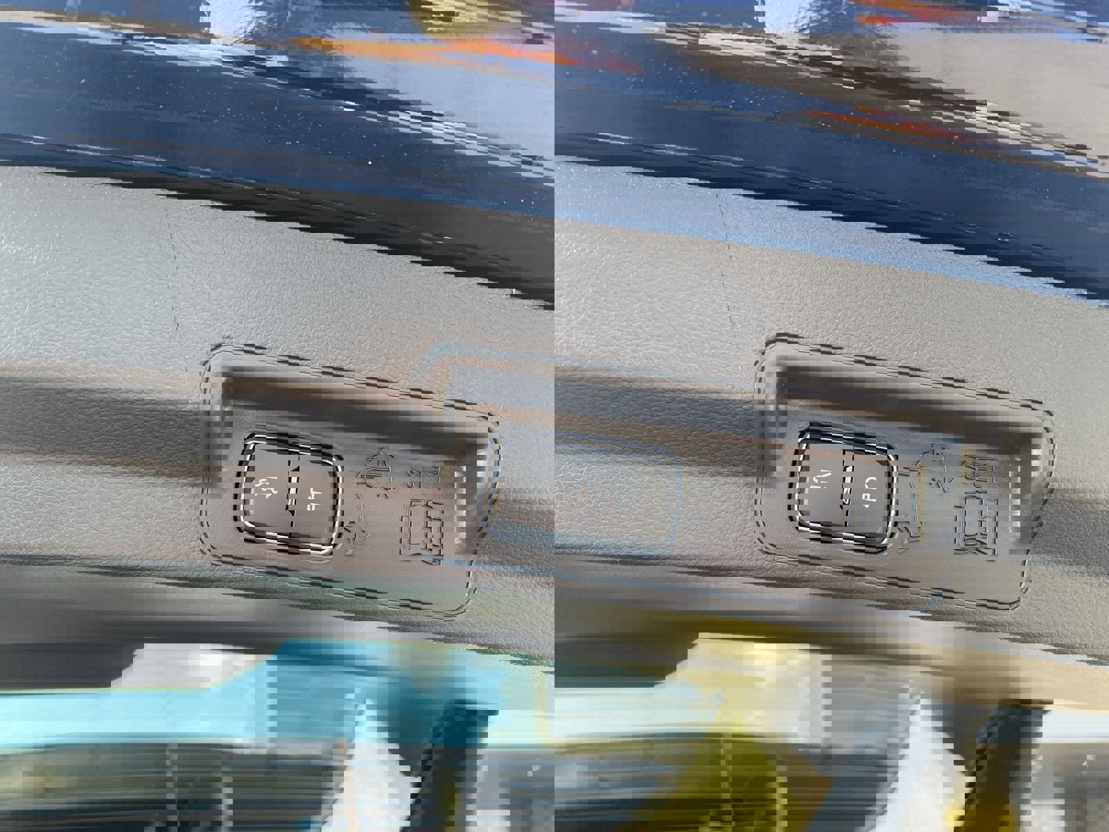 New 2025 Ford Explorer Active w/ Active Comfort Package image 10