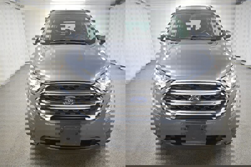 Used 2018 Ford EcoSport SE image 2
