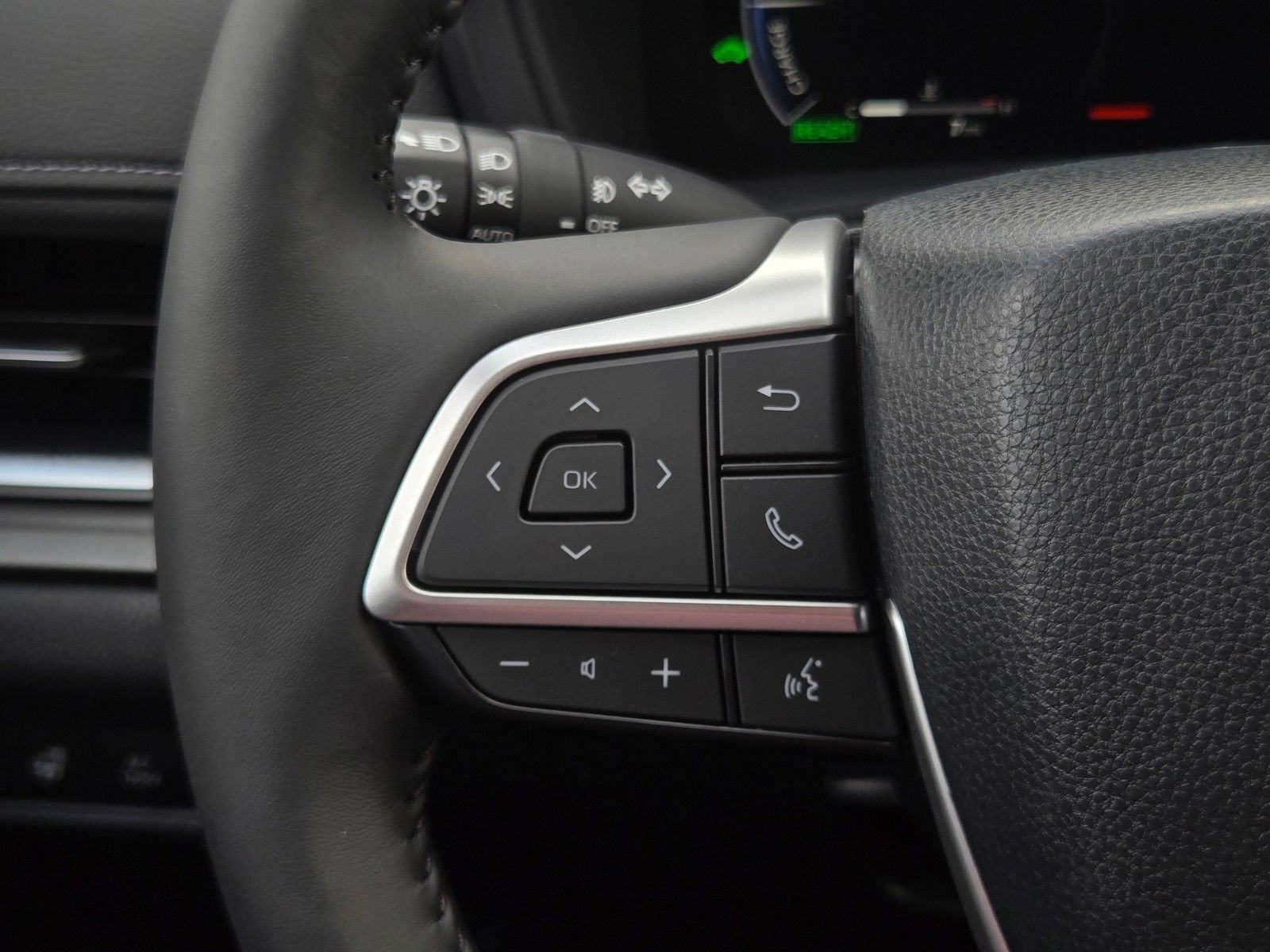 Certified 2026 Toyota Grand Highlander AWD Hybrid image 25