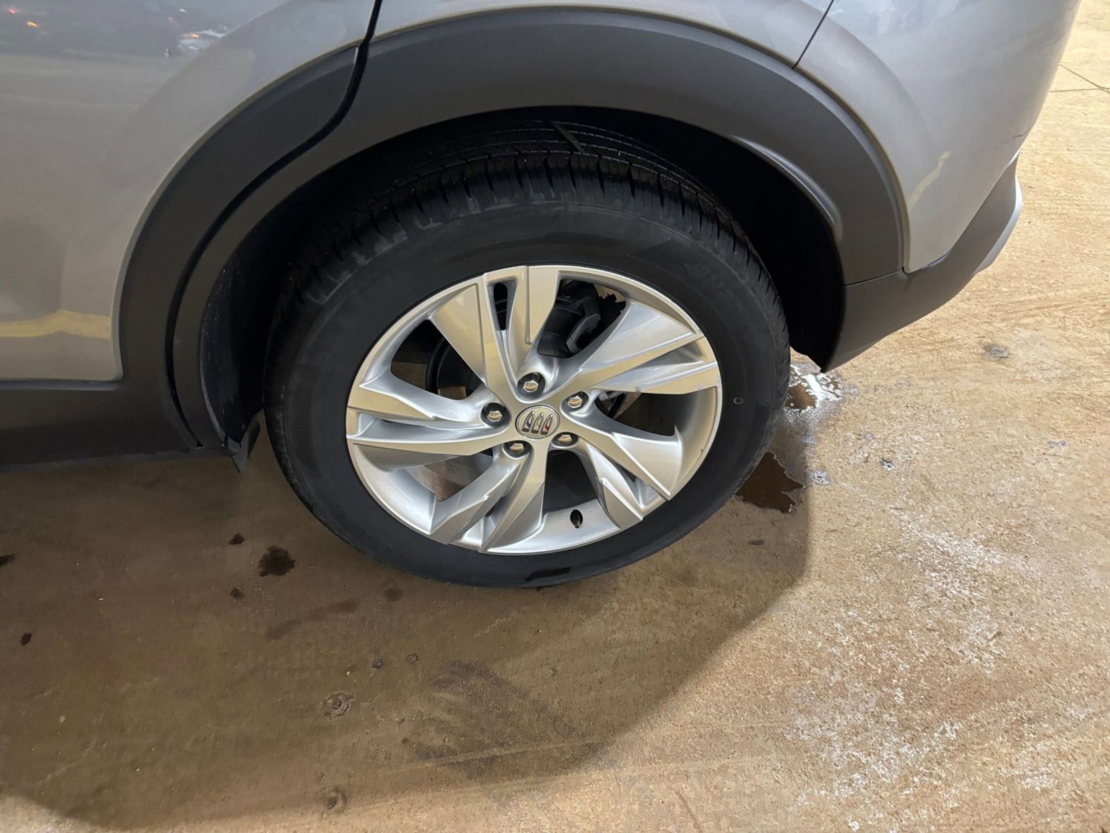 Used 2025 Buick Encore GX Preferred FWD image 28