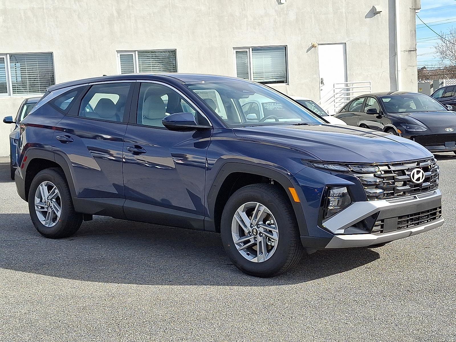 New 2026 Hyundai Tucson SE image 4