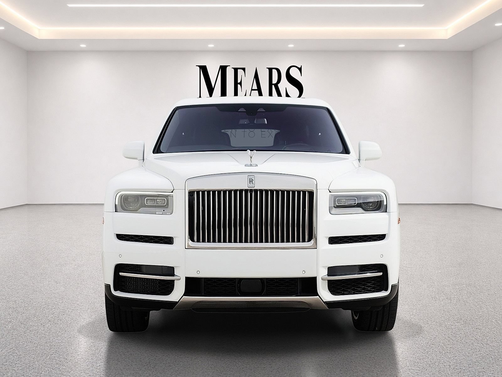 Used 2022 Rolls-Royce Cullinan AWD/4WD image 2