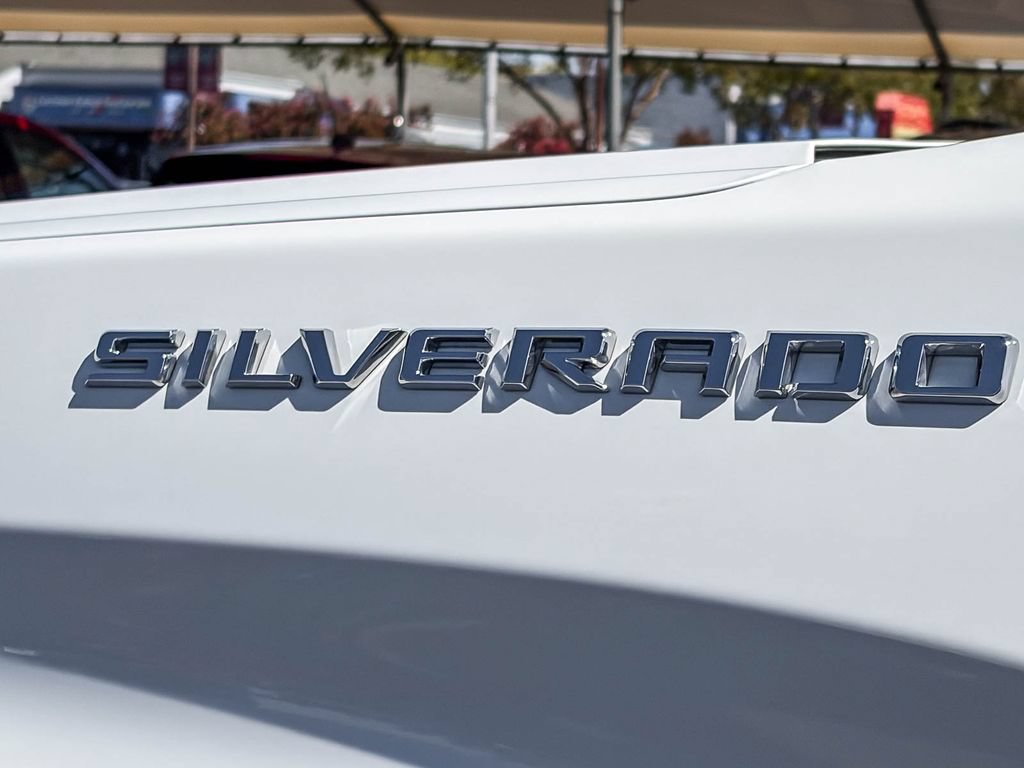 Used 2025 Chevrolet Silverado 1500 W/T RWD image 6