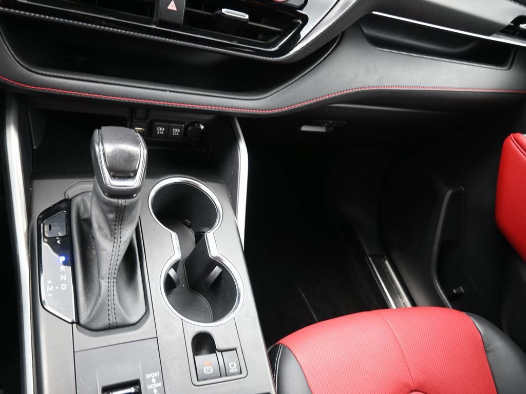 Used 2021 Toyota Highlander XSE image 9