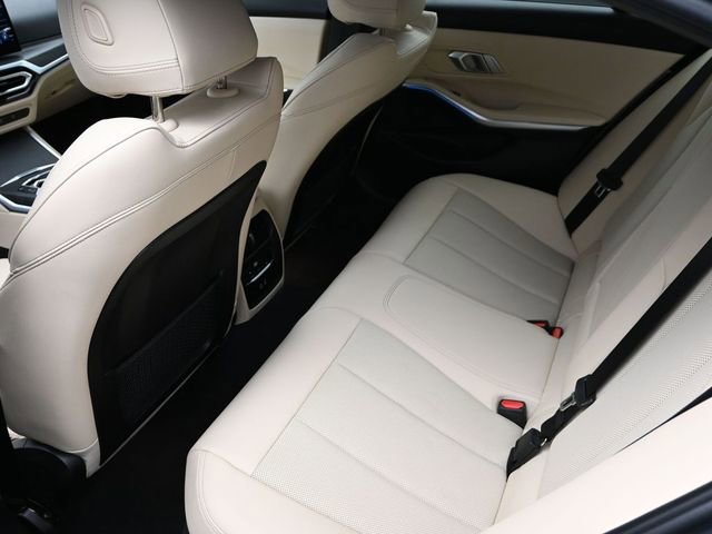 Used 2023 BMW 330i Sedan w/ Driving Assistance Package image 19