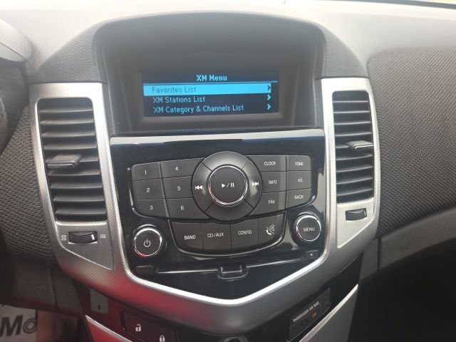 Used 2011 Chevrolet Cruze LTZ FWD image 23