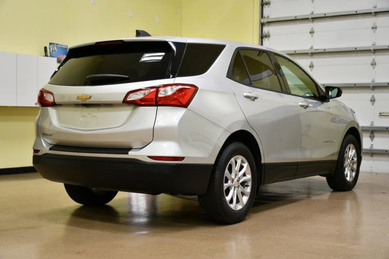 Used 2019 Chevrolet Equinox LS w/ LS Convenience Package FWD image 20