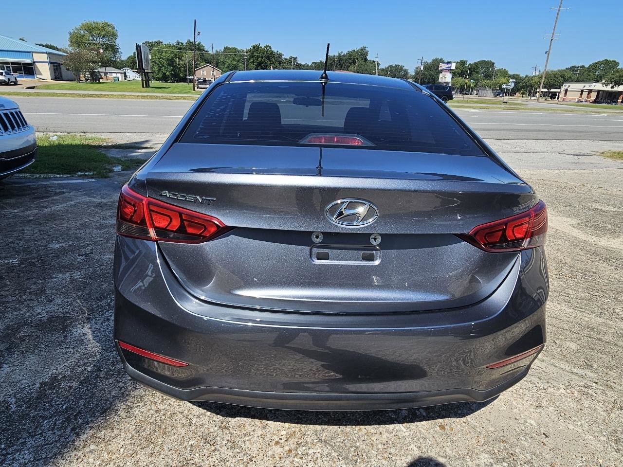 Used 2019 Hyundai Accent SE FWD image 6