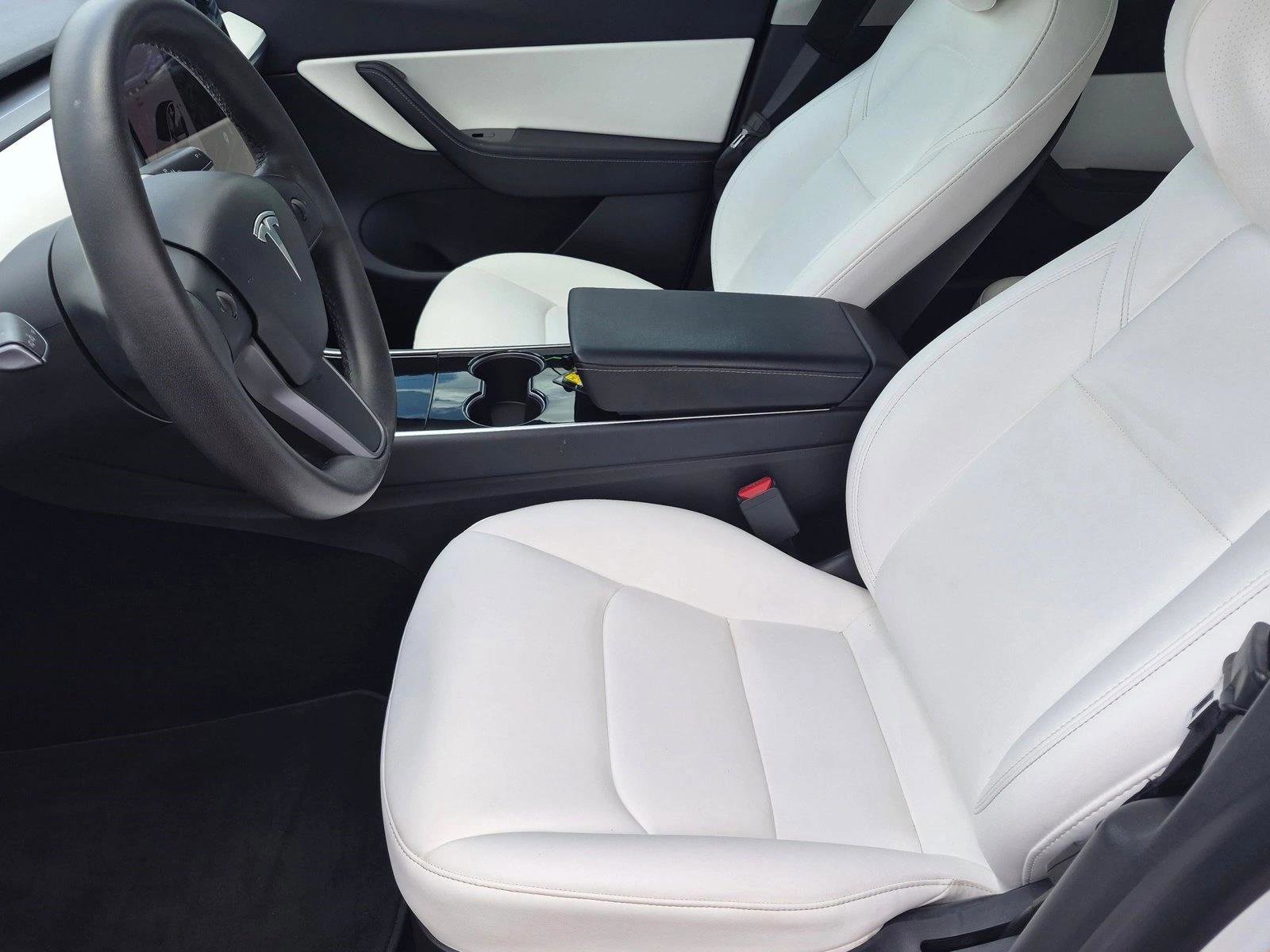 Used 2021 Tesla Model Y Long Range AWD/4WD image 14