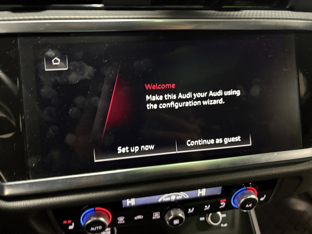 Used 2024 Audi Q3 2.0T Premium Plus w/ Premium Plus Package image 18