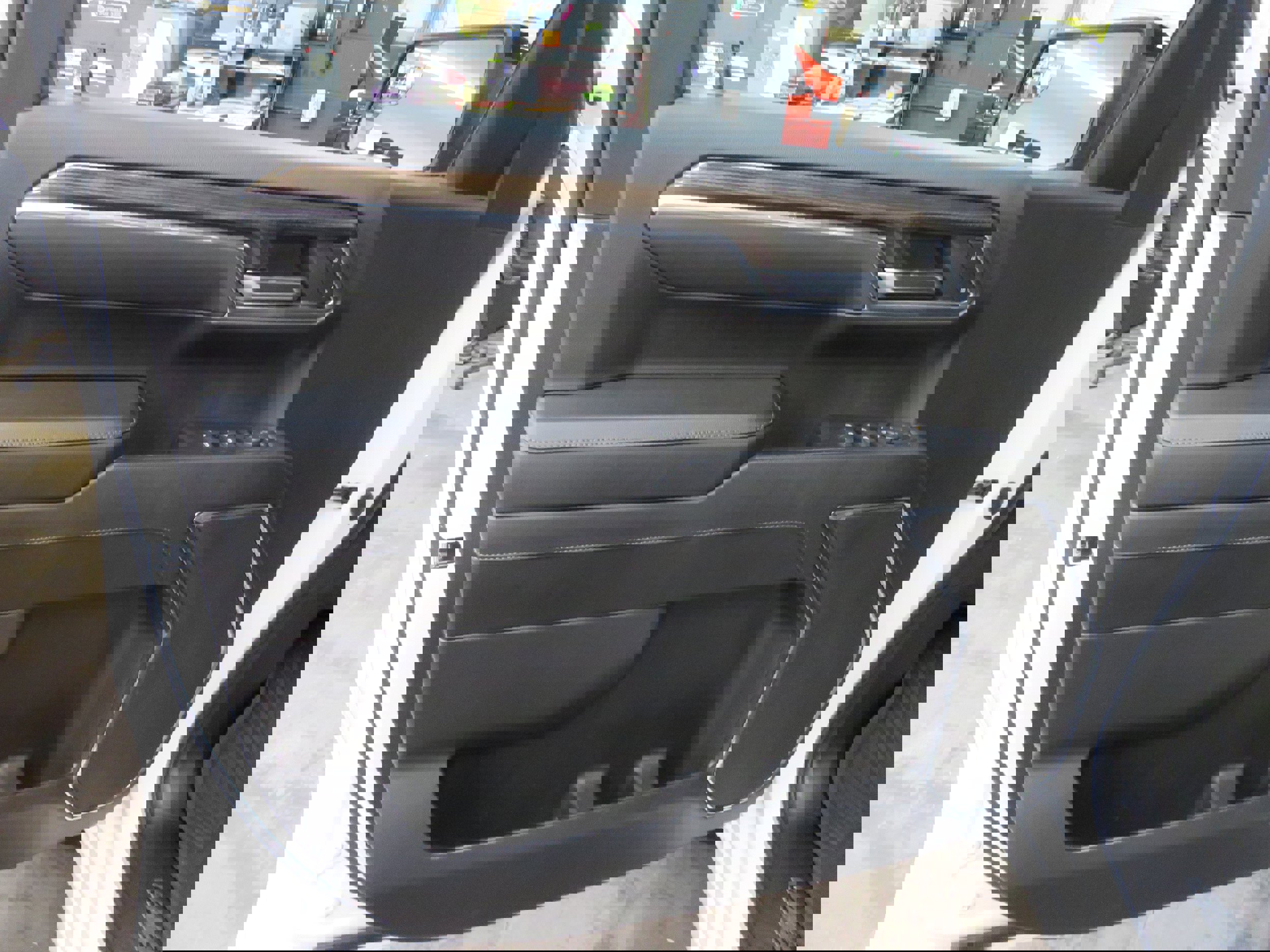 Used 2023 Chevrolet Silverado 1500 RST image 17