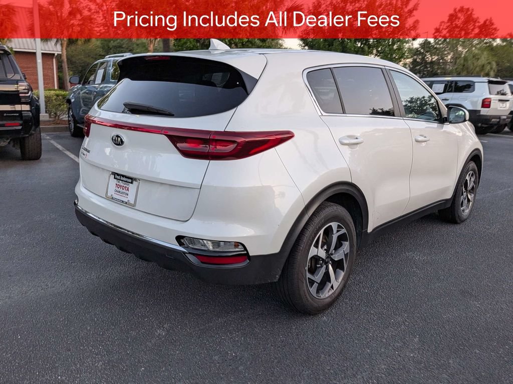 Used 2021 Kia Sportage LX FWD image 4