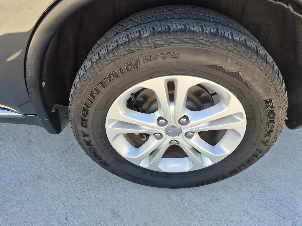 Used 2011 Dodge Durango Crew RWD image 9