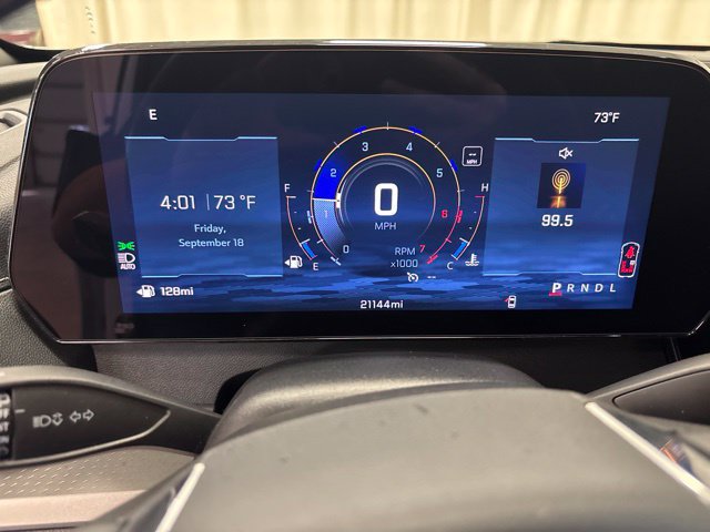Used 2026 Chevrolet Traverse LT FWD image 25