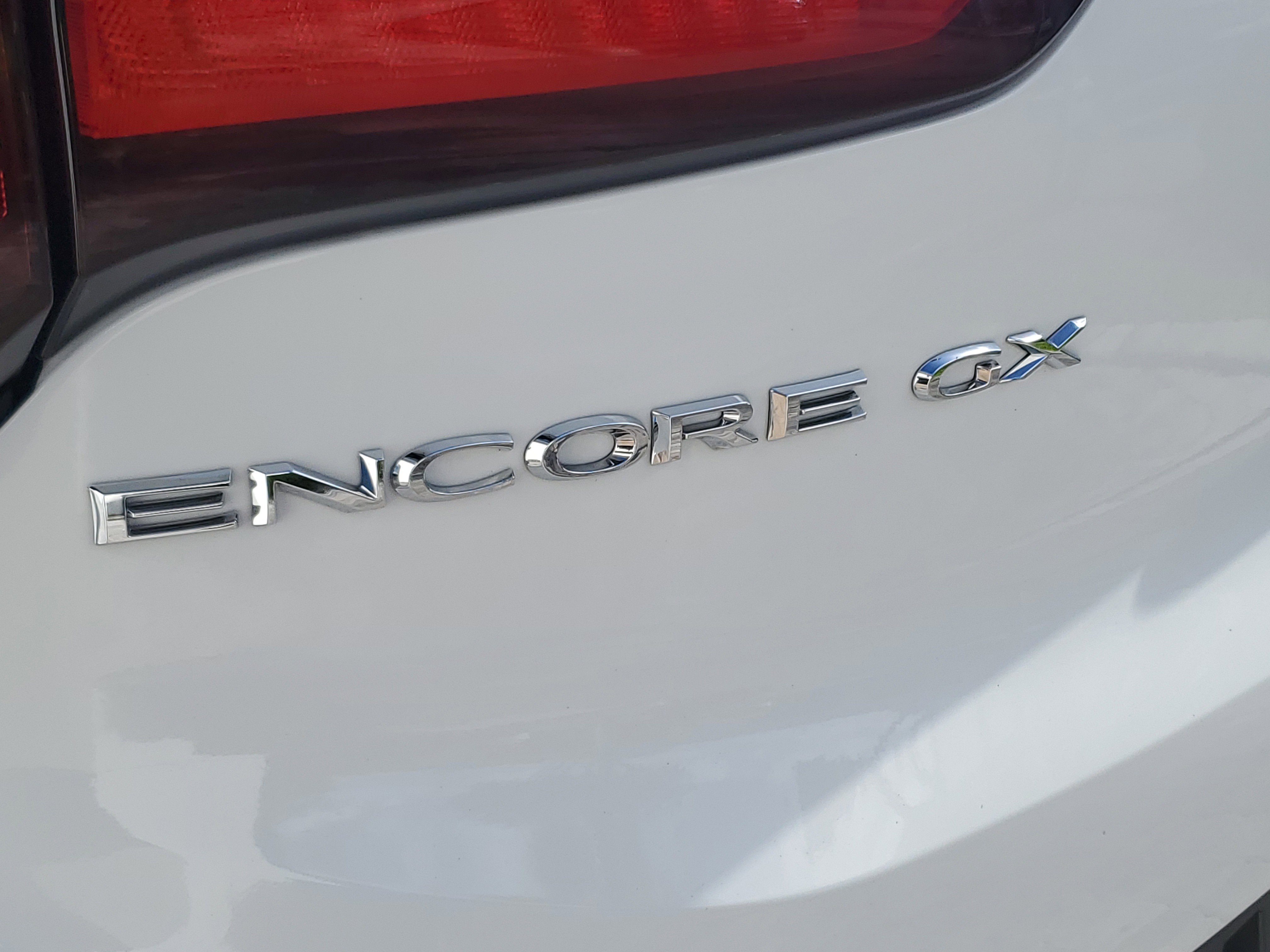 Certified 2023 Buick Encore GX Essence w/ Experience Buick Package FWD image 8