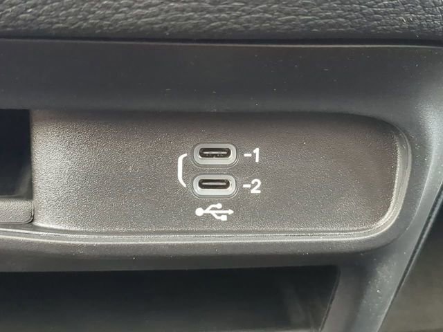 New 2026 Chrysler Pacifica Select w/ S Appearance Package image 27
