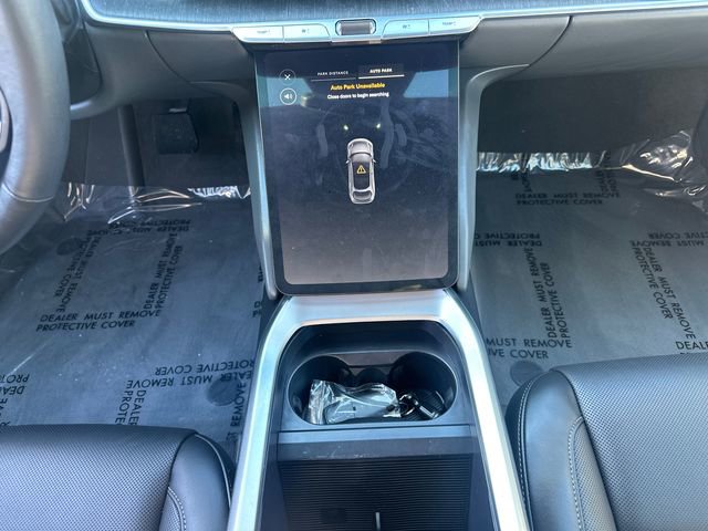 Used 2024 Lucid Air Pure RWD image 22