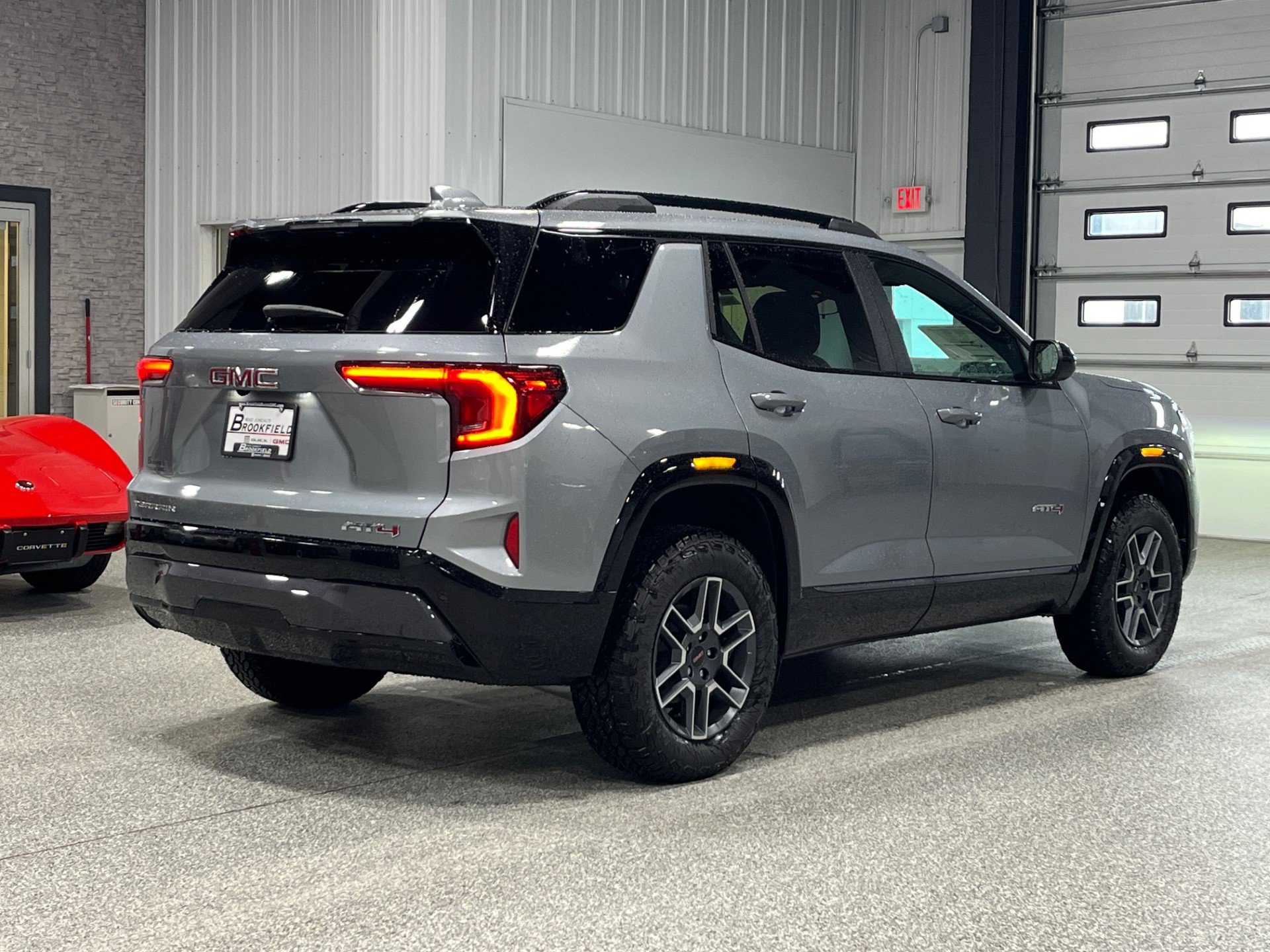 New 2026 GMC Terrain AT4 w/ Convenience Package III AWD/4WD image 5