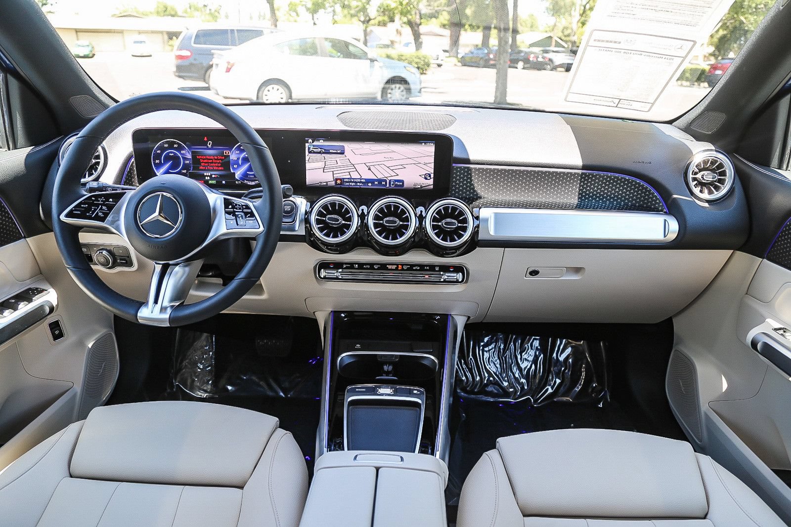 Used 2024 Mercedes-Benz EQB 300 4MATIC image 10