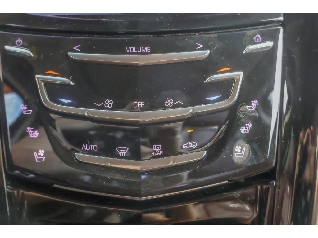 Used 2019 Cadillac Escalade Luxury image 28