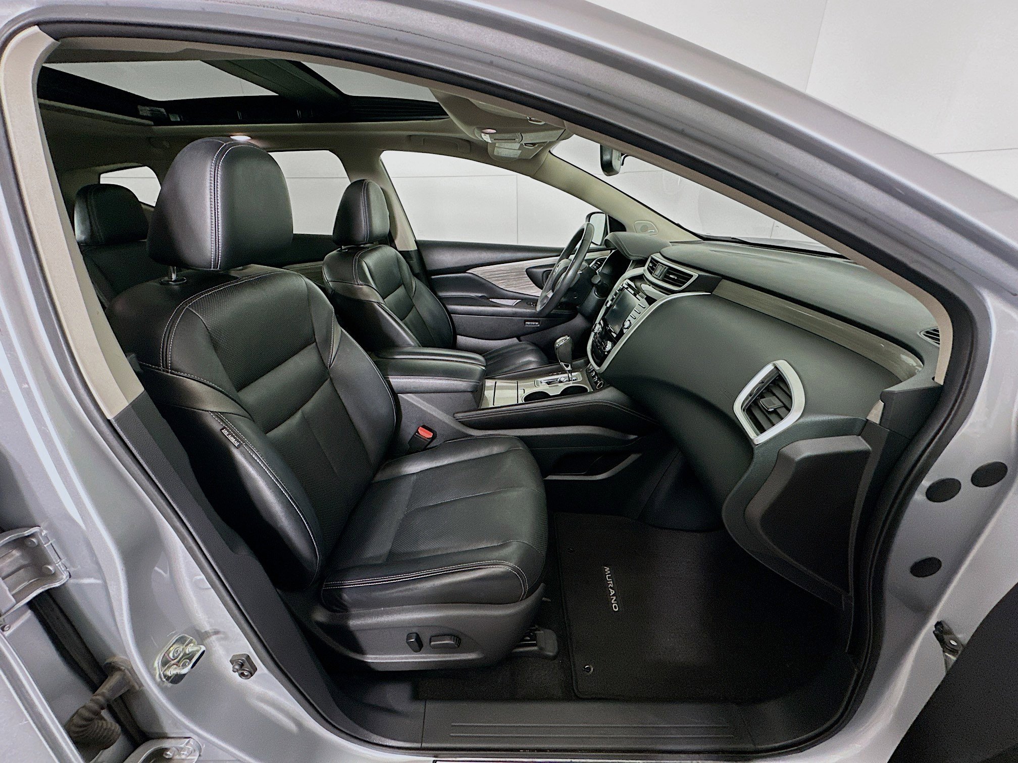 Used 2017 Nissan Murano Platinum w/ Platinum Technology Package image 32