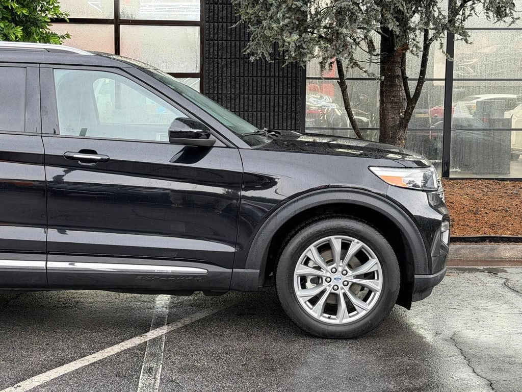 Used 2024 Ford Explorer Limited AWD/4WD image 23