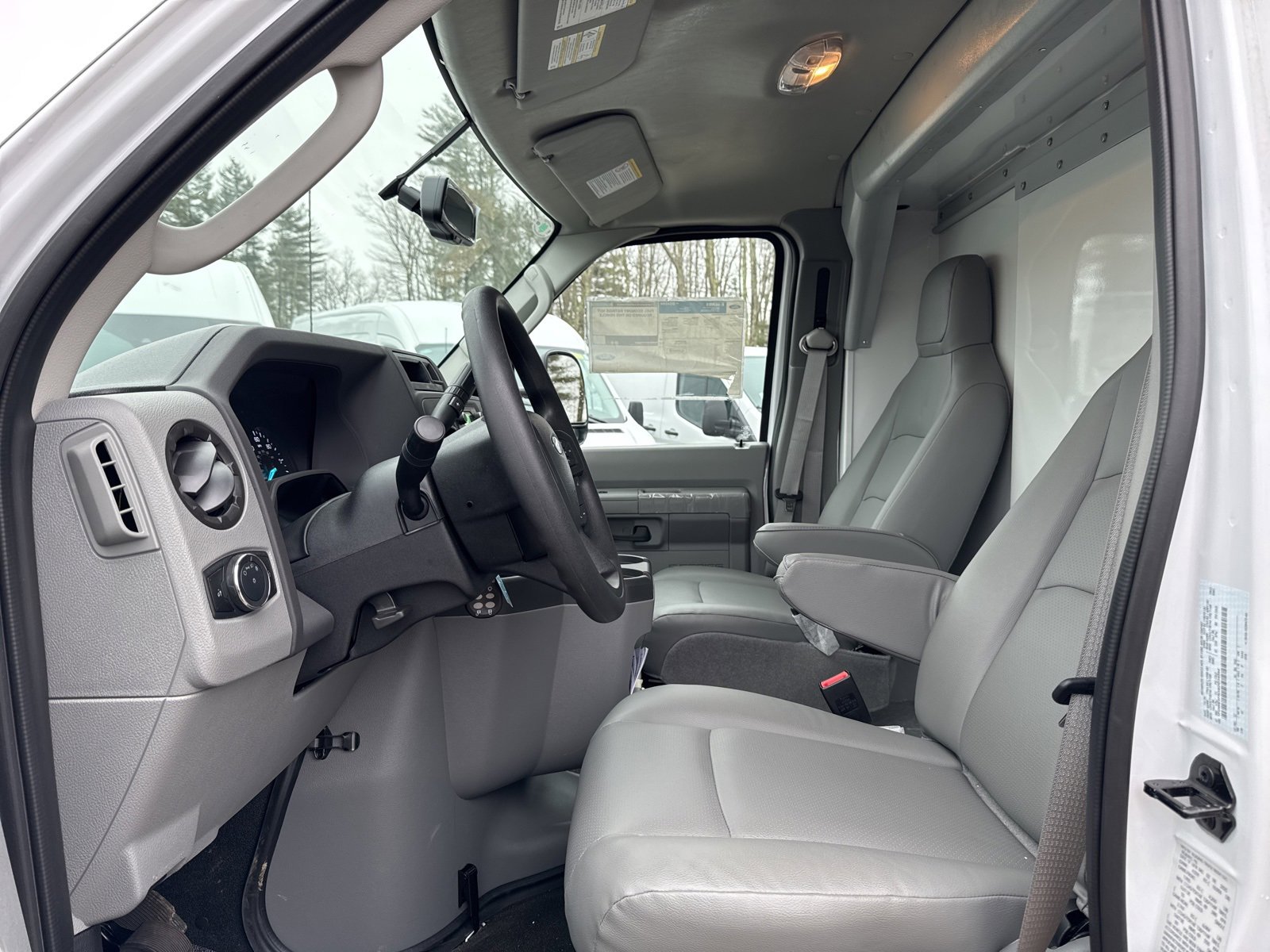 New 2025 Ford E-350 and Econoline 350 Super Duty w/ Power Equipment Group image 23