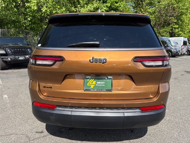 New 2026 Jeep Grand Cherokee L Limited w/ Limited Altitude Package AWD/4WD image 10