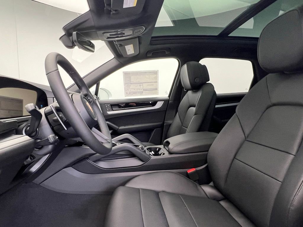 New 2026 Porsche Cayenne image 5