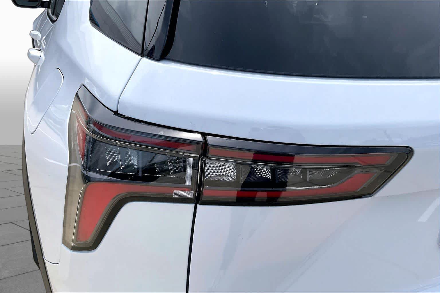 New 2027 Chevrolet Equinox RS FWD image 14