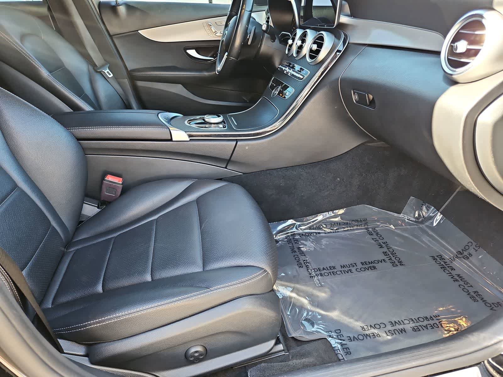 Used 2021 Mercedes-Benz C 300 Sedan image 21