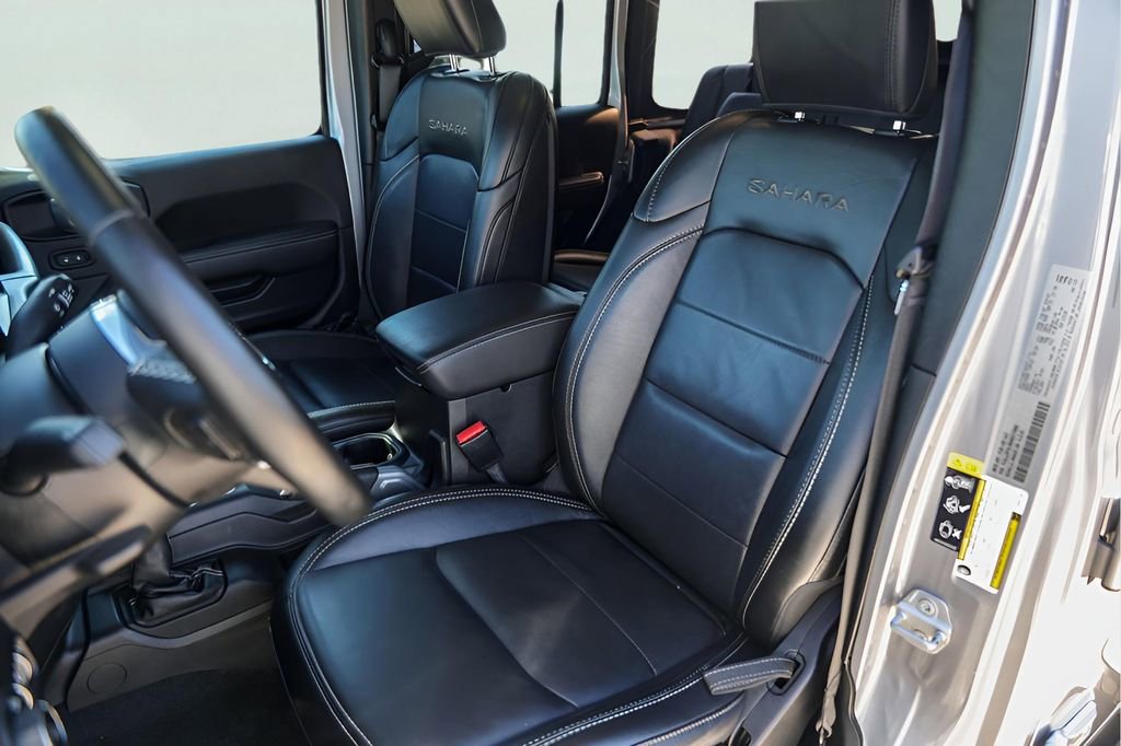 Used 2021 Jeep Wrangler Unlimited Sahara w/ Cold Weather Group image 10