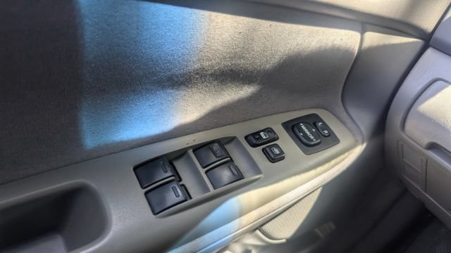 Used 2002 Toyota Camry LE FWD image 29