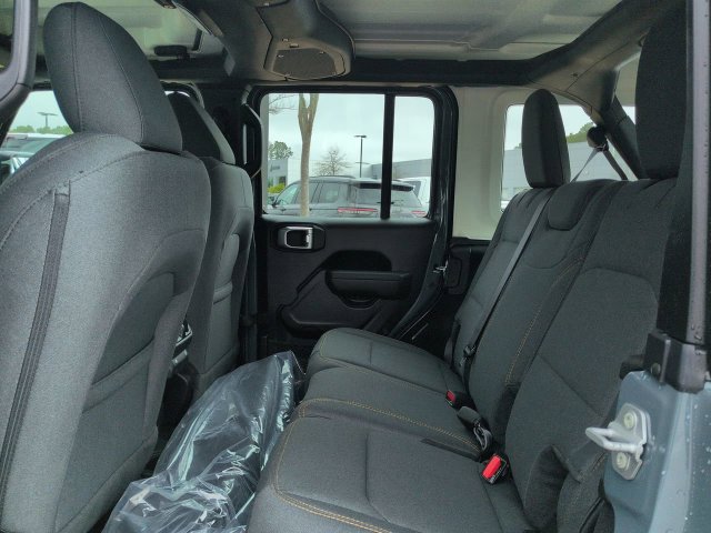 New 2026 Jeep Wrangler Unlimited Sport AWD/4WD image 13