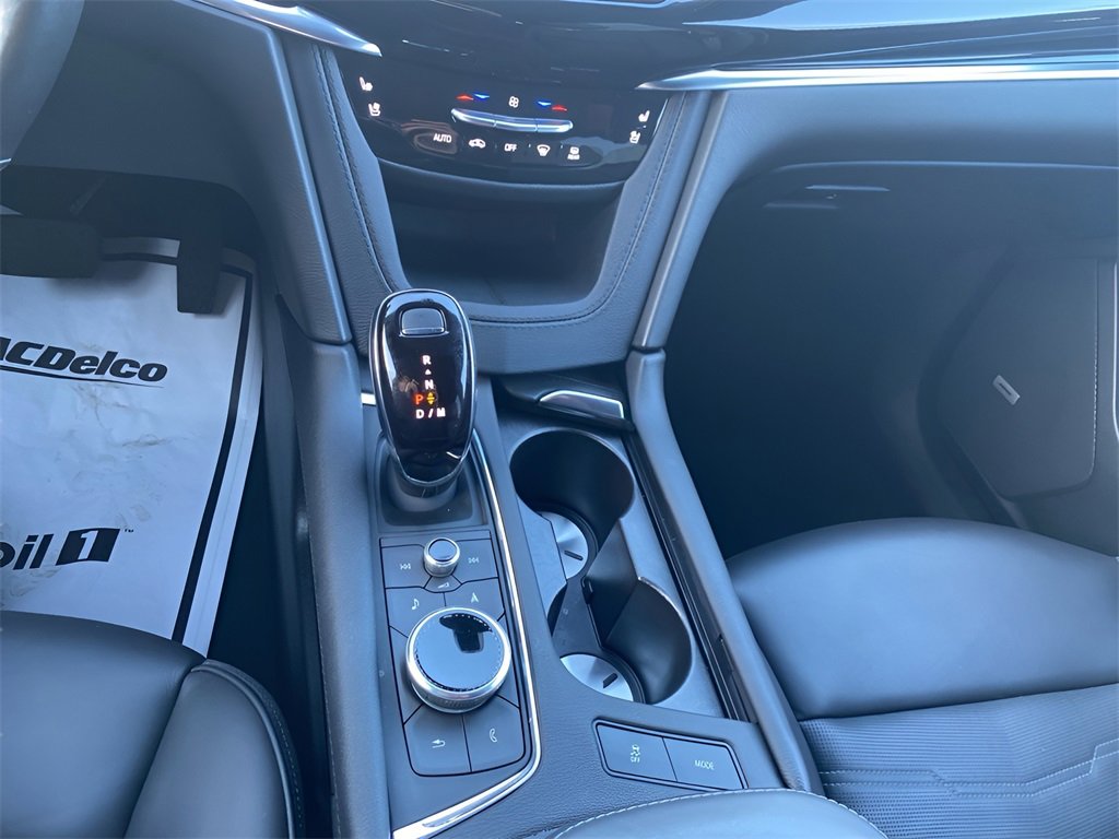 Certified 2024 Cadillac XT6 Premium Luxury w/ Platinum Package image 26