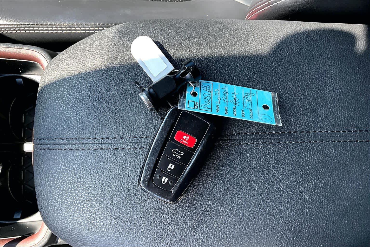 Used 2023 Toyota RAV4 Limited FWD image 15