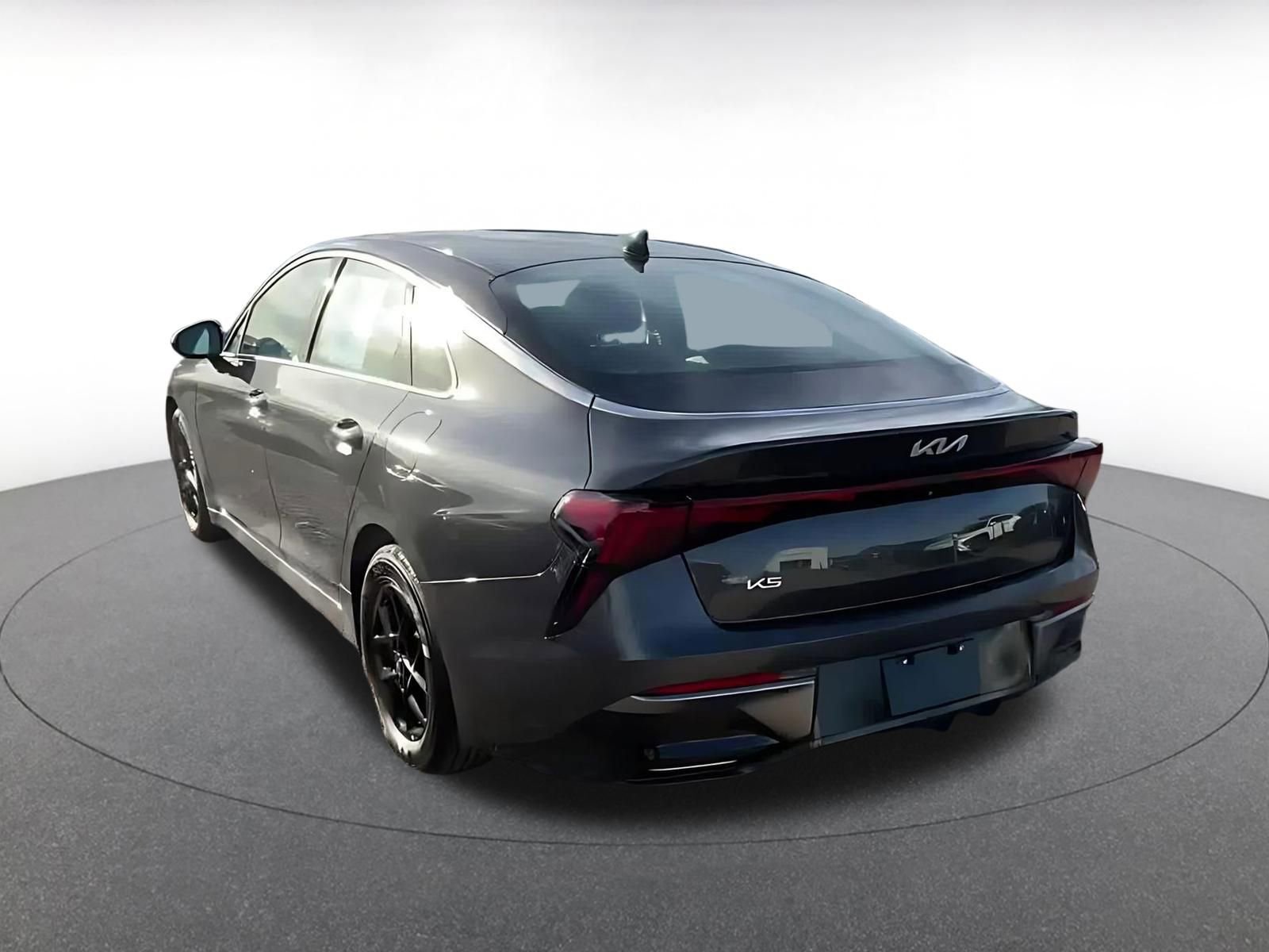 Used 2025 Kia K5 LXS image 9