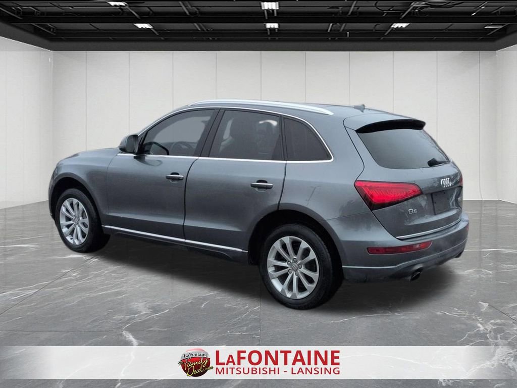 Used 2016 Audi Q5 2.0T Premium Plus w/ Technology Package AWD/4WD image 3