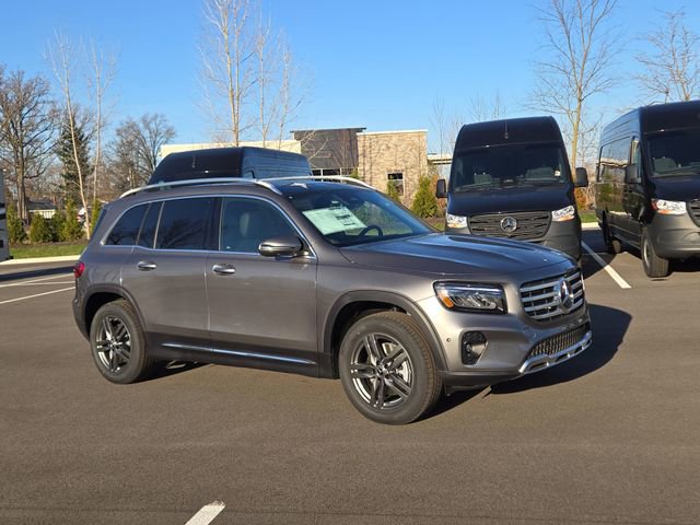 New 2026 Mercedes-Benz GLB 250 4MATIC image 2