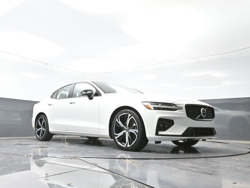 Used 2024 Volvo S60 B5 Core image 51