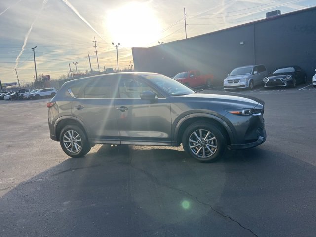 Used 2025 MAZDA CX-5 AWD 2.5 S w/ Preferred Package image 4
