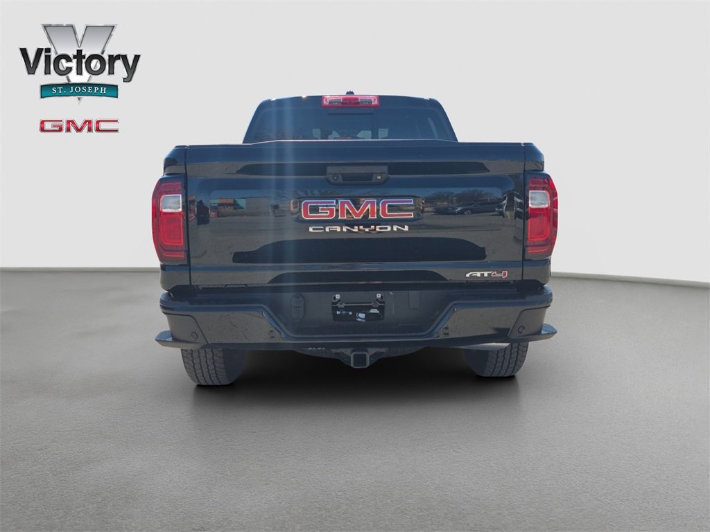 Used 2025 GMC Canyon AT4 w/ Technology Plus Package image 16