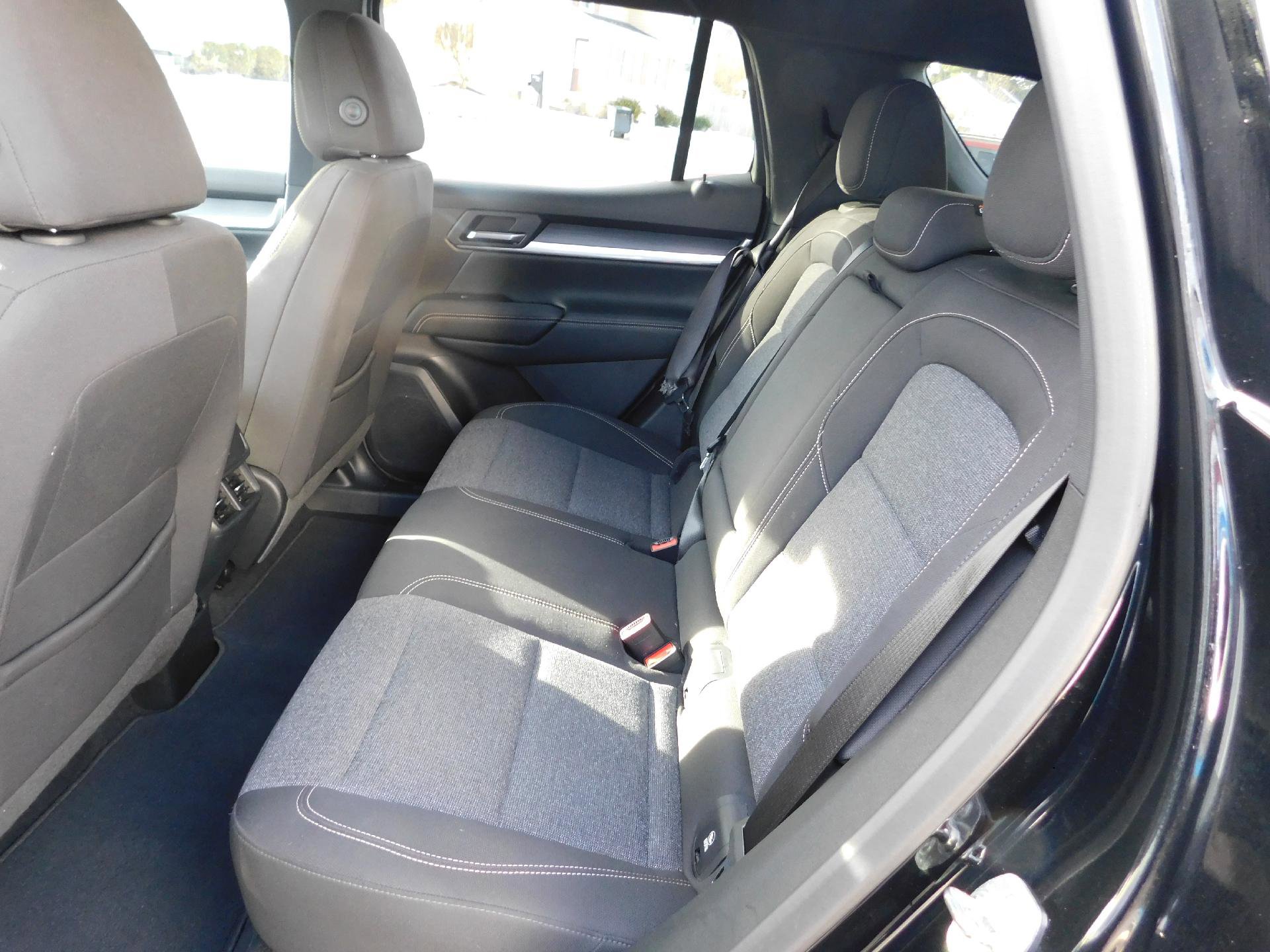 Used 2025 GMC Terrain Elevation image 18