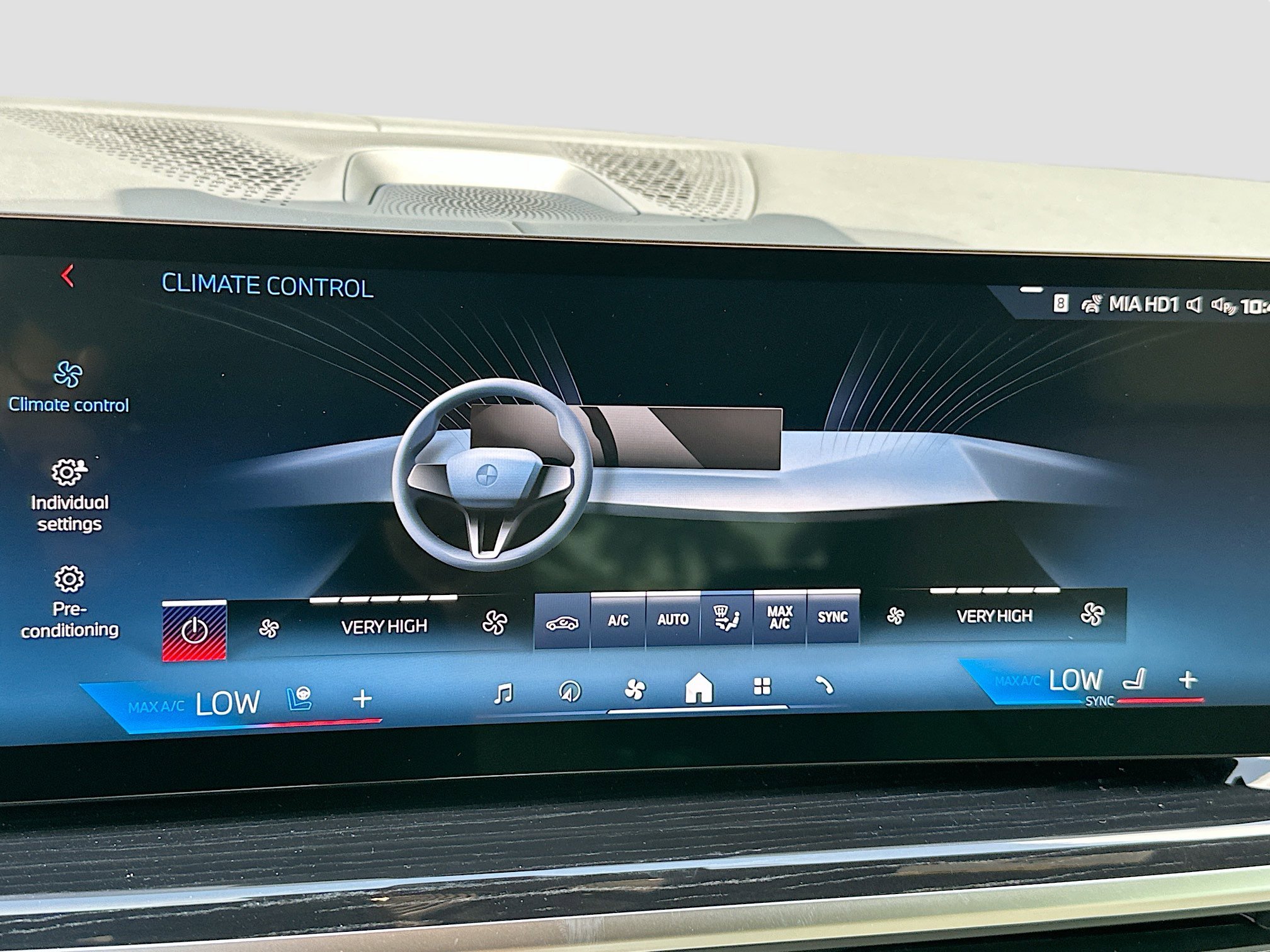 New 2026 BMW X7 M60i image 15