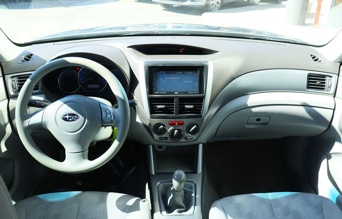 Used 2009 Subaru Forester 2.5X image 32